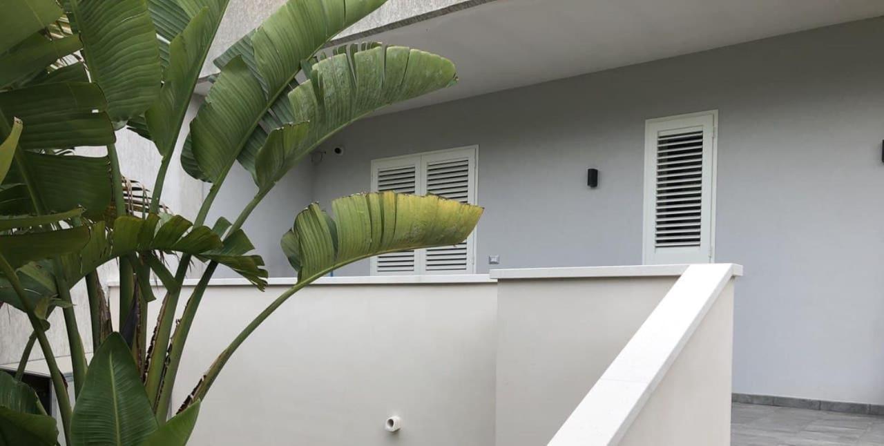 Dea Del Salento Apartment Lecce Exterior photo